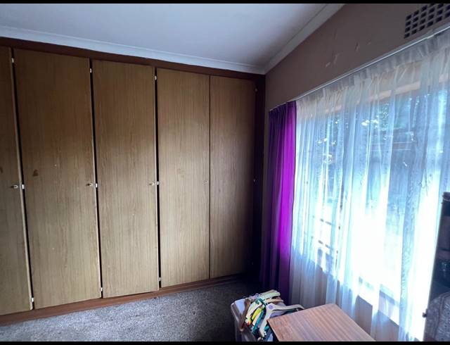 4 BEDROOM HOUSE FOR SALE IN VAALPARK
